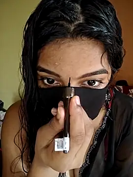 Snapshot of vanika2000 chatting on June 2026 03:52:02 AM vanika2000 online show from June 2026 03:52:02 AM