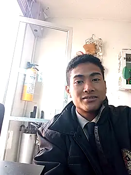 Cr1st1an245 online show from May 2026 01:39:01 PM