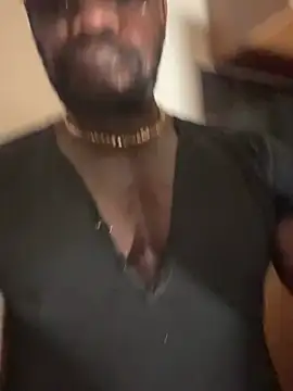BlackButtMuscle online show from May 2026 10:03:01 PM
