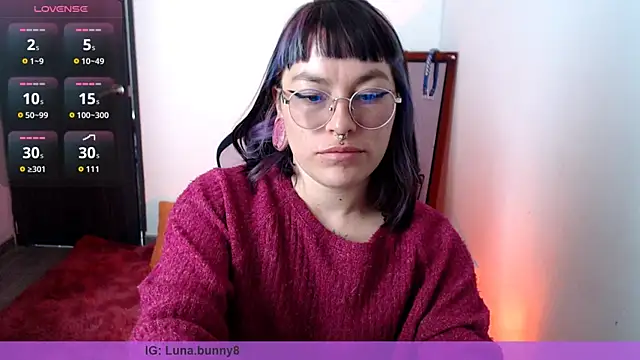 Nyxie8 online show from July 2026 06:07:02 PM
