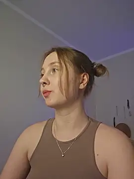 ooopsitscandy online show from May 2026 04:33:02 PM