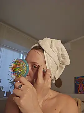 ooopsitscandy online show from July 2026 04:11:01 PM
