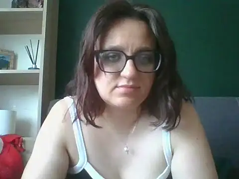 sensual paris online show from May 2026 05:26:01 AM