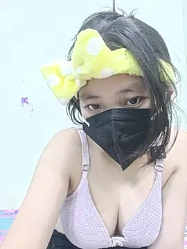 silkyhairs online show from May 2026 10:38:01 PM