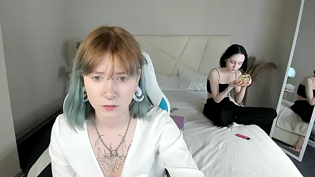Elira Vane online show from June 2026 03:01:01 AM