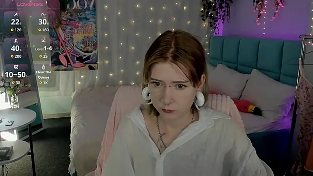 Elira Vane online show from July 2026 03:02:02 AM