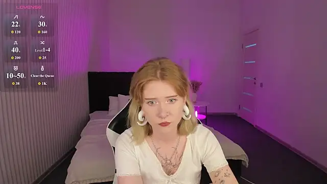 Elira Vane online show from July 2026 03:04:01 AM