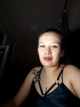HotVibeK online show from May 2026 04:25:02 PM