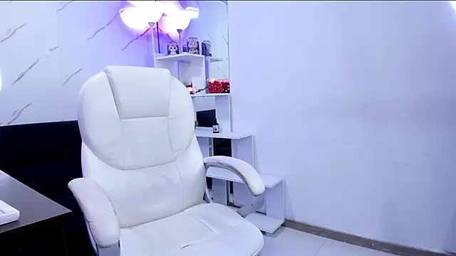 MaraMartinez  online show from June 2026 12:32:02 AM