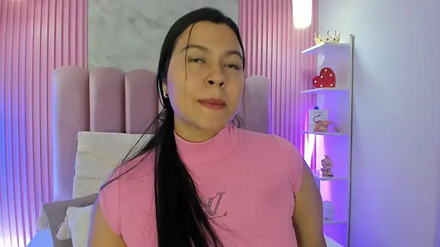RenataPeach online show from August 2026 11:59:01 AM