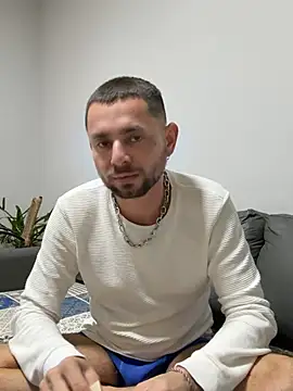 Snapshot of vitor_souz chatting on May 2026 10:37:01 PM vitor souz online show from May 2026 10:37:01 PM