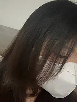 Ni Tran online show from June 2026 06:01:01 PM