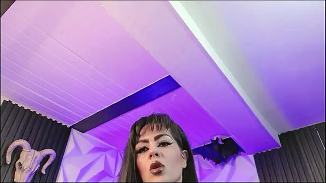 LilithMauve online show from April 2026 01:17:01 PM
