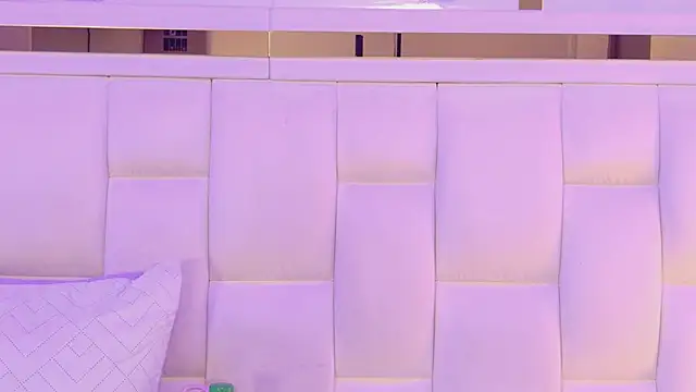 Paulina25  online show from July 2026 01:58:33 AM