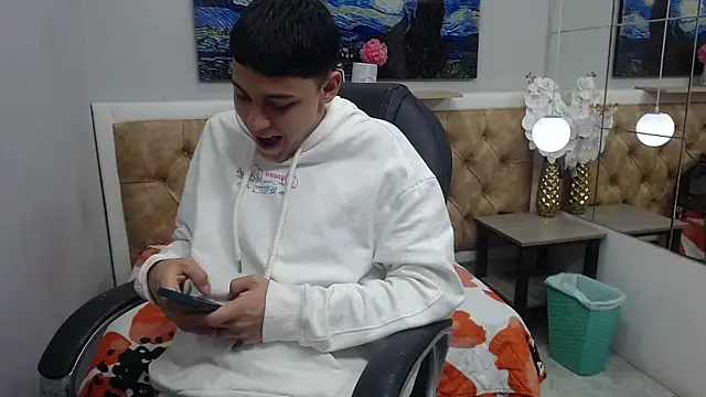 Ethanx18  online show from May 2026 04:09:02 AM