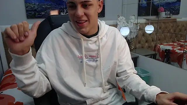 Ethanx18  online show from May 2026 05:02:02 AM