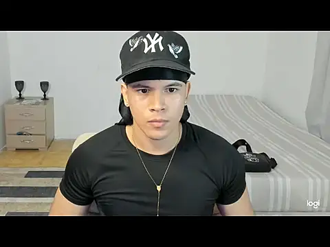 sant wahlberg online show from May 2026 10:26:01 PM