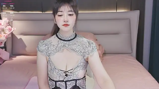 Qi33wei online show from May 2026 03:22:02 AM