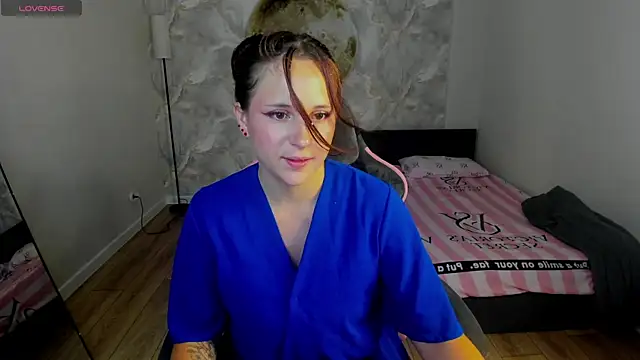 Julia Shyy online show from July 2026 01:45:01 AM