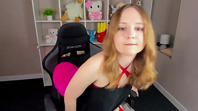 Emmaa Kimm online show from May 2026 11:12:03 PM