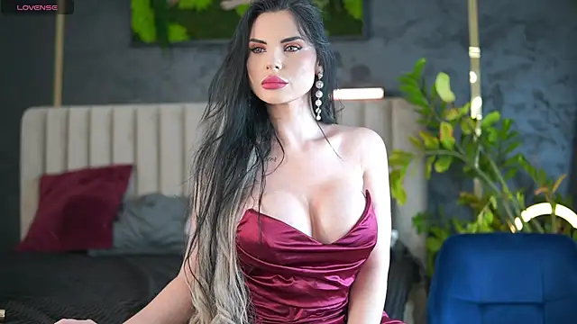 CharmingChrisss online show from May 2026 08:07:02 PM