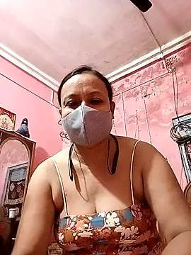 UrS hottty online show from May 2026 05:56:02 AM