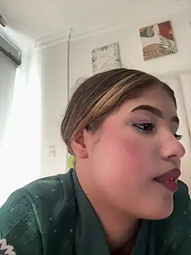Zoe rousse01 online show from July 2026 09:32:02 PM