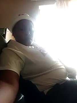 SexyChubbyPussy online show from May 2026 01:06:01 PM