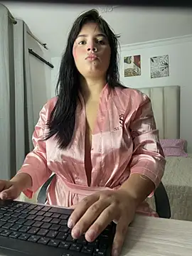 Mulan rousse online show from August 2026 10:34:02 PM