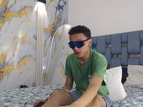 LUCKY BOX2026 online show from May 2026 01:32:02 PM