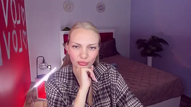 NancyGlamour online show from June 2026 09:36:02 AM