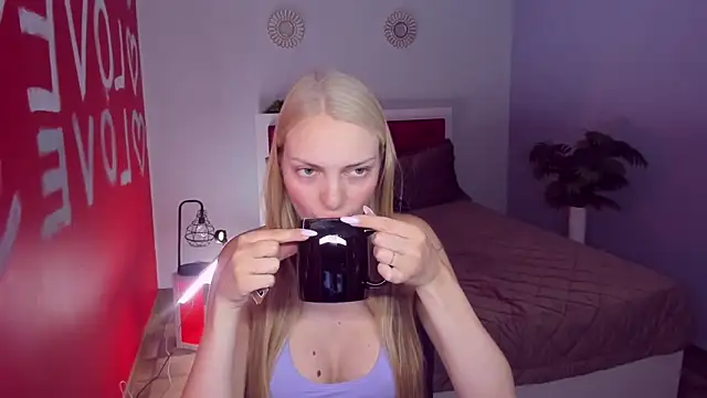 NancyGlamour online show from June 2026 10:26:01 AM