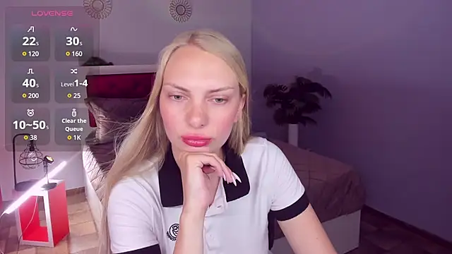 NancyGlamour online show from June 2026 11:09:02 AM