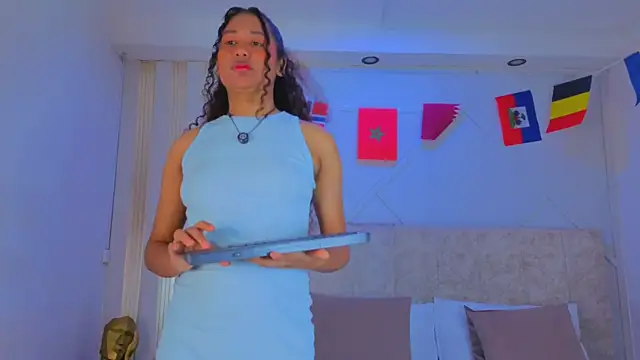 secretestrella online show from June 2026 02:49:01 AM
