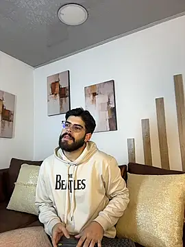 DomBoy  online show from May 2026 10:41:02 PM