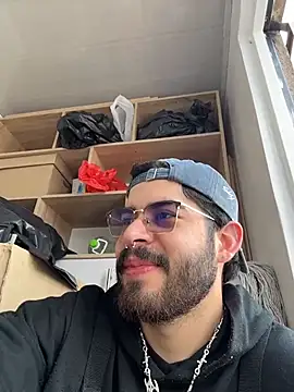DomBoy  online show from July 2026 07:30:01 PM
