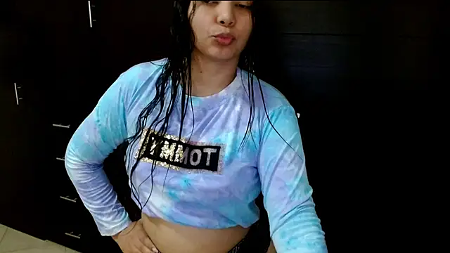 KarlaLoving online show from July 2026 03:43:01 PM