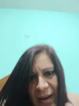 johana79 online show from May 2026 10:04:02 PM