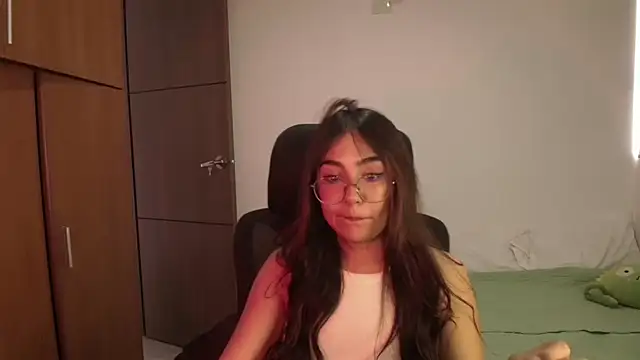 abbyyandmaxx online show from May 2026 04:46:02 PM