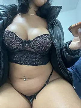 Snapshot of Serena777- chatting on July 2026 03:01:01 AM Serena777- online show from July 2026 03:01:01 AM