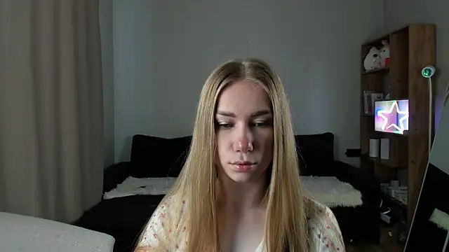 AnnaAlexArti online show from June 2026 06:52:02 AM
