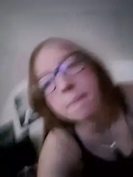 Freaky-Doll online show from May 2026 04:58:02 PM