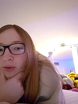 Freaky-Doll online show from May 2026 09:11:02 PM