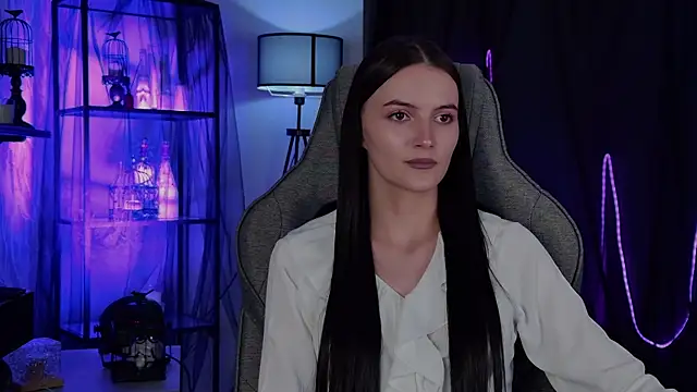 StellaCrowe online show from May 2026 02:49:02 PM