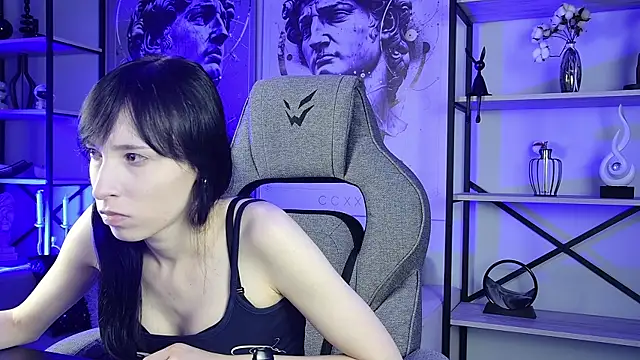 SeraphineSparda online show from July 2026 12:48:02 PM