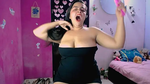 Kiara tits online show from June 2026 11:22:02 PM