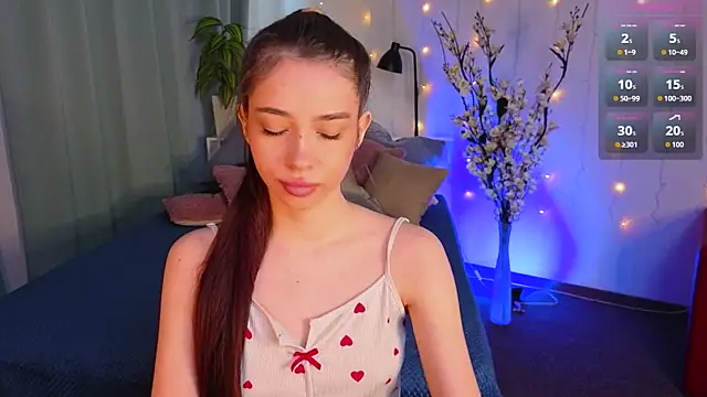 Monica Venom online show from May 2026 01:39:01 PM
