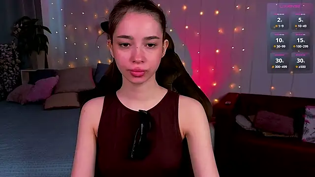 Monica Venom online show from May 2026 01:39:02 PM