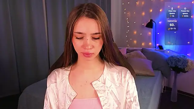 Monica Venom online show from May 2026 01:52:02 PM