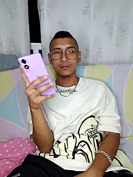 Lil black009 online show from May 2026 04:09:02 AM